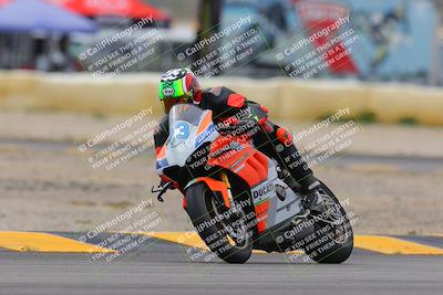 media/Jan-15-2023-SoCal Trackdays (Sun) [[c1237a034a]]/Turn 2 Set 2 (1155am)/